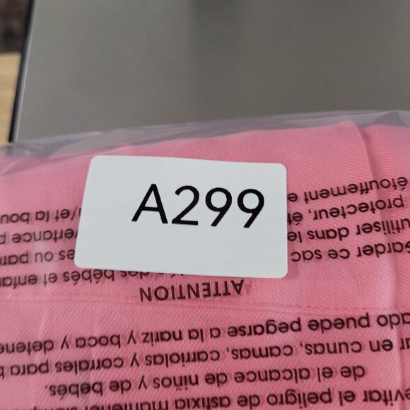 NEW Gap Womens XL Pink Short-Sleeve Collared Top Lightweight Rayon & Lyocell - Picture 7 of 7